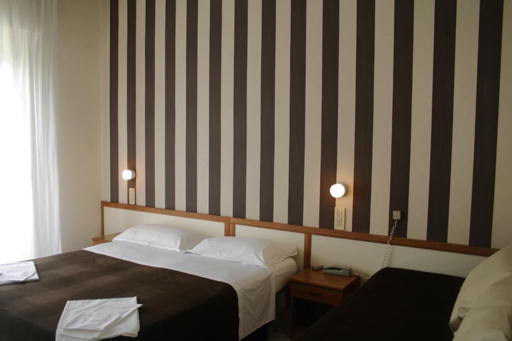 Hotel Esplanade Rimini Bilik gambar