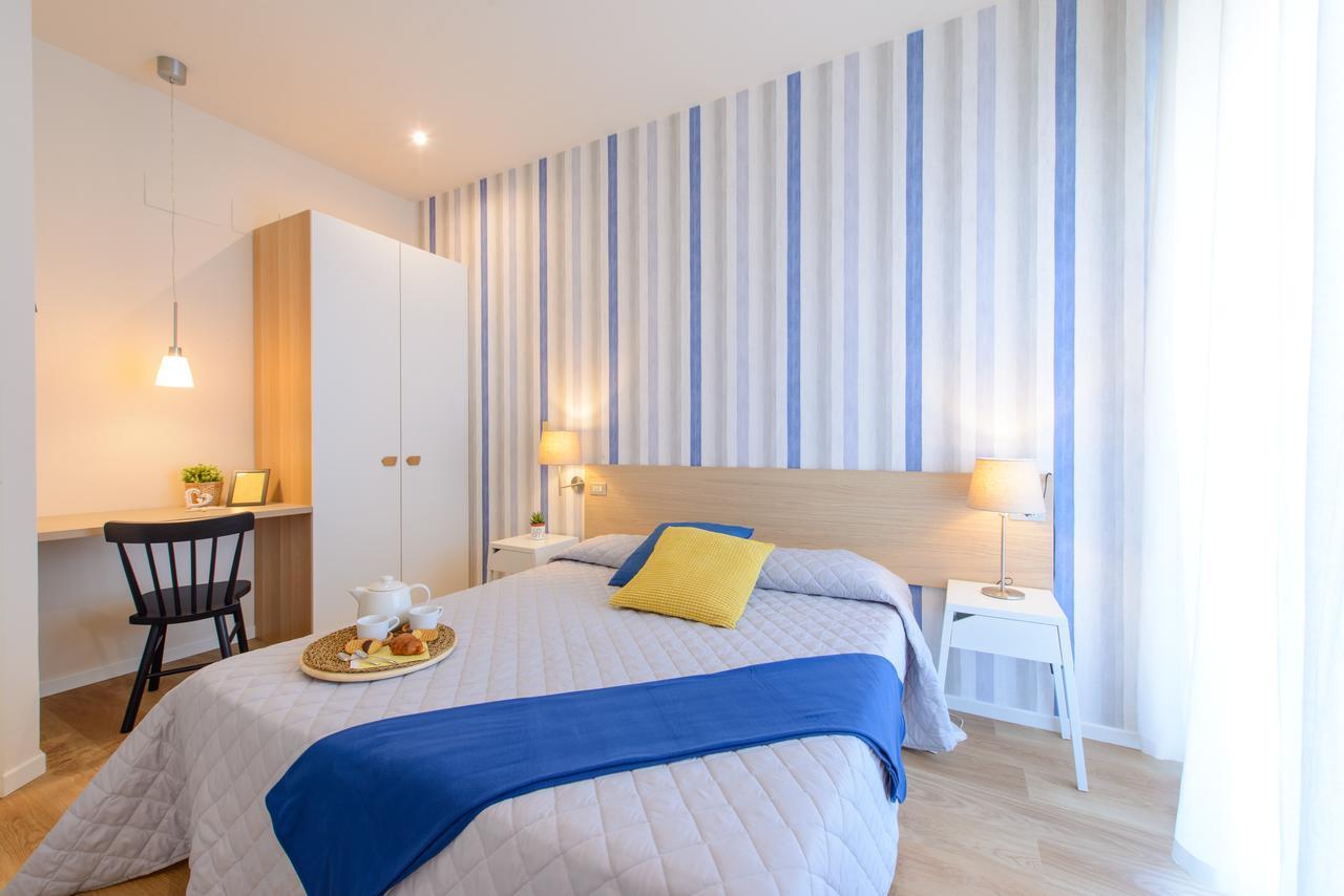 Hotel Esplanade Rimini Luaran gambar