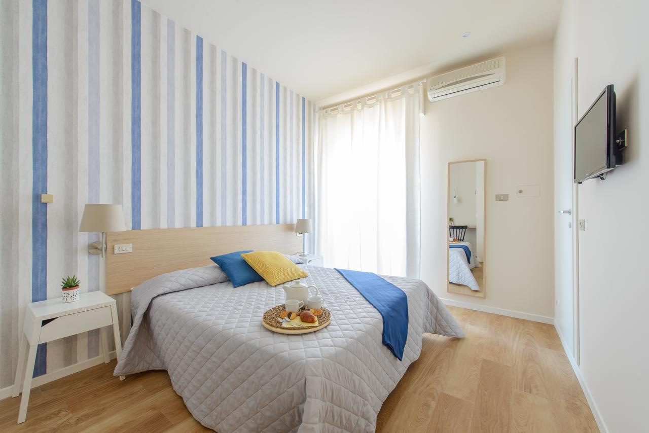 Hotel Esplanade Rimini Luaran gambar