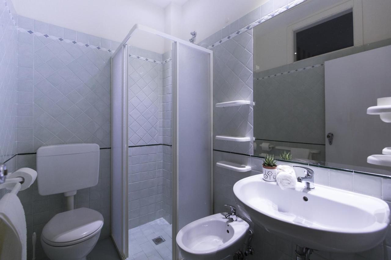 Hotel Esplanade Rimini Luaran gambar